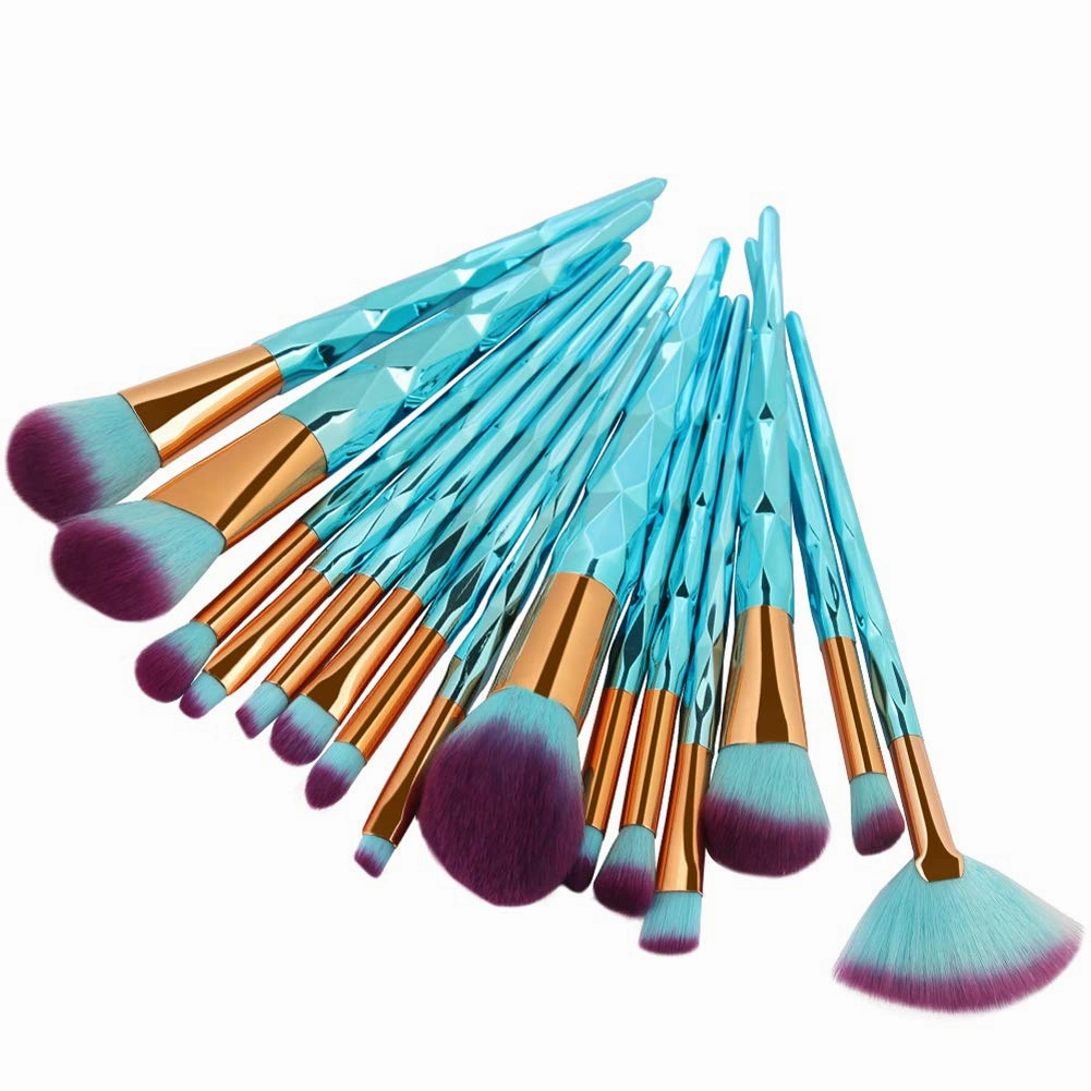 15pcs Makeup Brushes Set,Diamond Handle Cosmetic Brushes Kit For Powder Liquid Foundation Blush Eye Shadow (green)