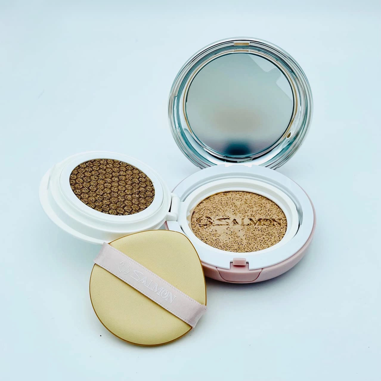 1PC Salmon Oil Control/Moisturizing Double-side Double Effect Concealer   CC Cream Air Cushion Foundation, Long Lasting Color Correcting Blemishes Covering Perfect (white)