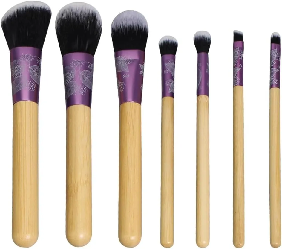 7 Pieces of Makeup Brush Set Carving Pattern Powder Powder Blusher Eye Shadow Beauty Brush Tool
