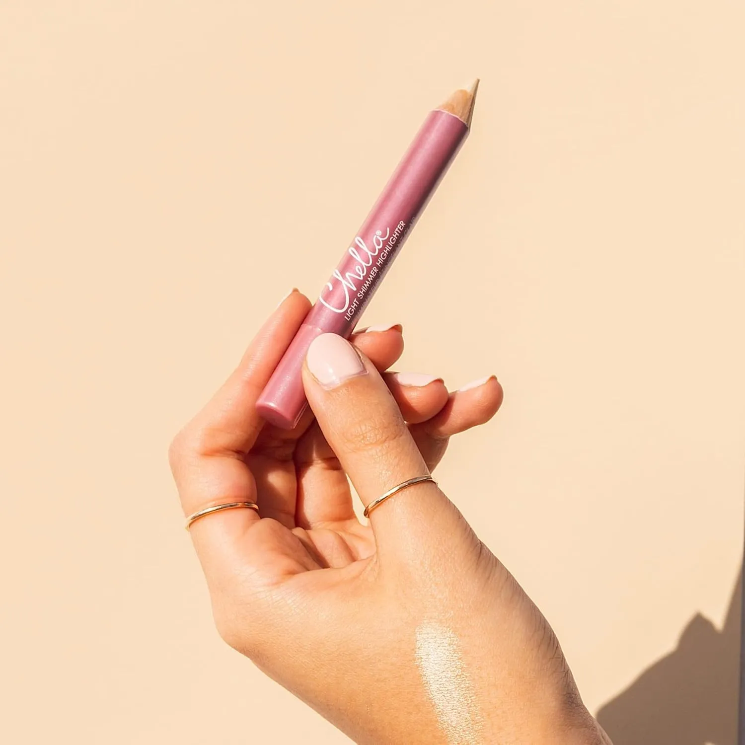 Chella Highlighter Makeup Pencil - Vegan, Cruelty Free, Paraben Free, Gluten Free - Use as a Highlighter, Concealer and Under Eye Liner (Light Shimmer)