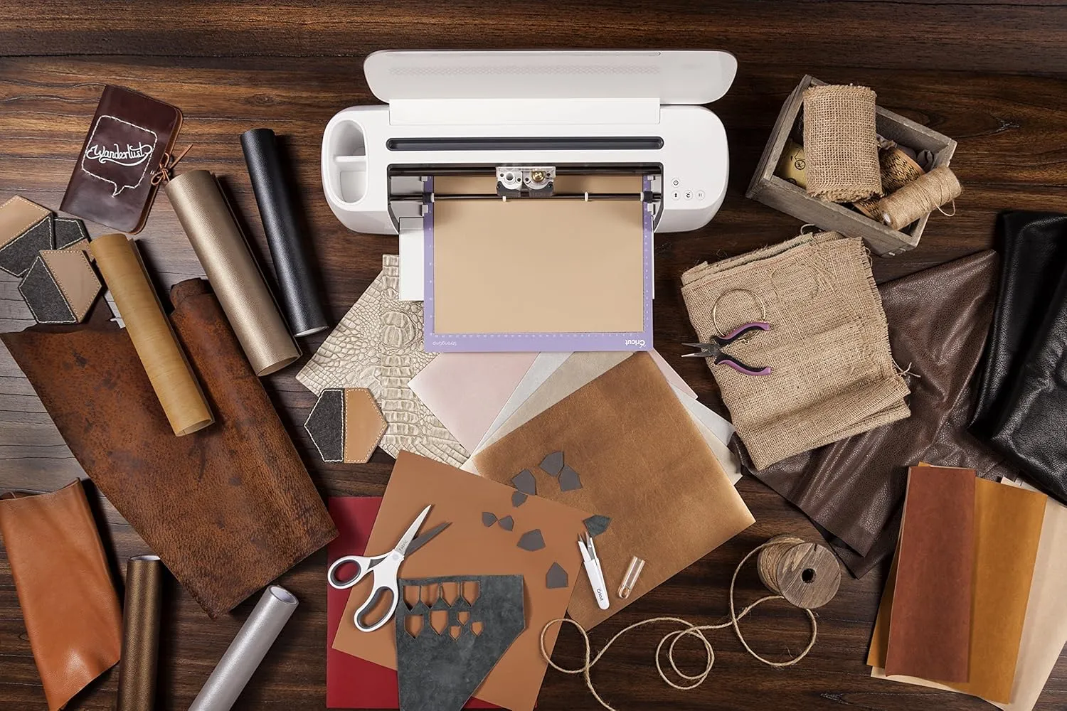 Cricut Maker - Smart Cutting Machine - with 10X Cutting Force, Cuts 300  Materials, Create 3D Art, Home Decor & More, Bluetooth Connectivity, Compatible with iOS, Android, Windows & Mac, Champagne