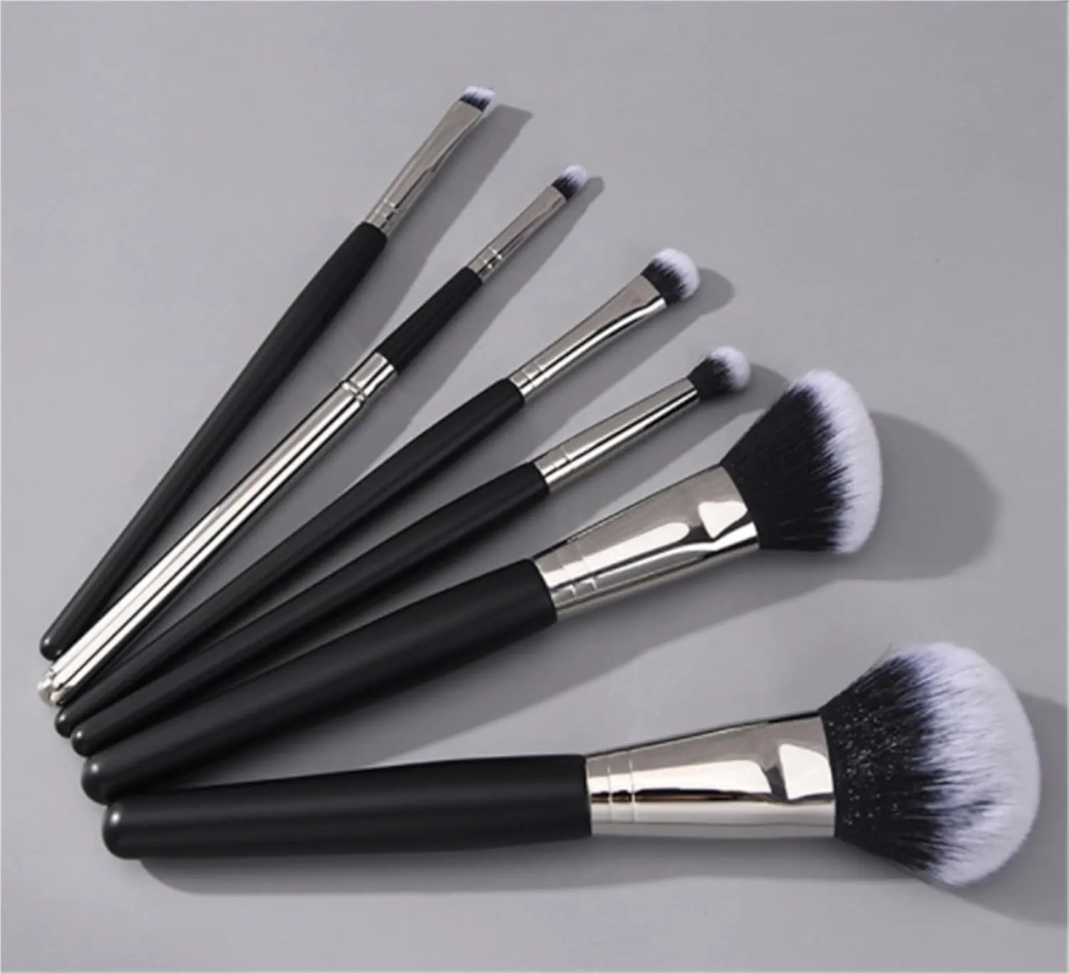 Make Up Brushes Set Makeup Brush Set 6 Pieces for Concealer Eye Shadow Blush Face Contour Makeup Brush Makeup Tools Set