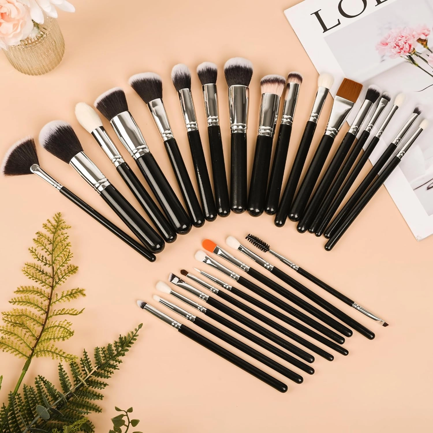 Makeup Brushes 32 Pcs Makeup Kit, Multi-functional Makeup Tool Set with Makeup Brush Foundation Brush Make up Brushes Set ，Meet the needs of all scene makeup and portable storage (LH32, Count, 32)