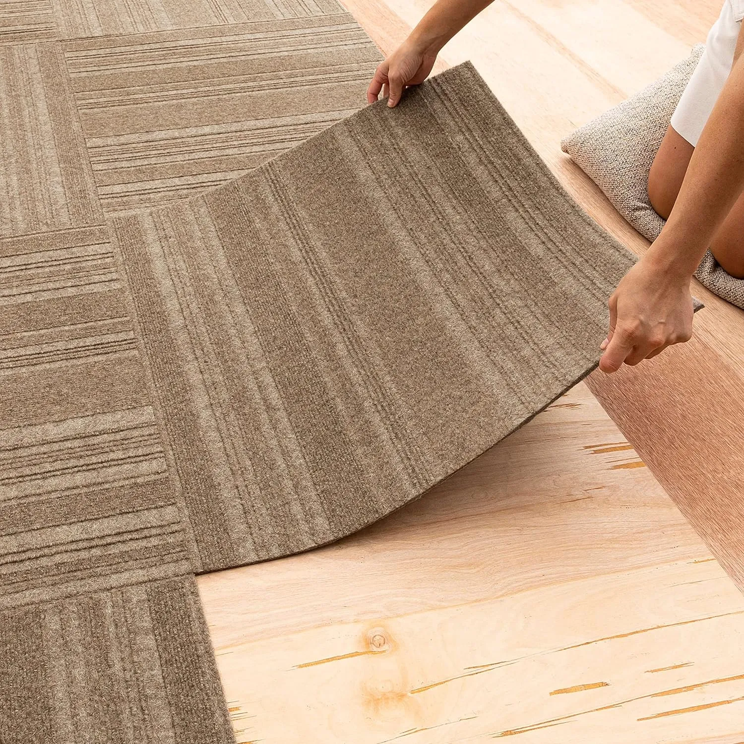 Mohawk Home 24" x 24" Indoor/Outdoor 0.25" Pile Height, Peel and Stick Carpet Tile, Brown Polyester, (15 Tiles) (60 sqft/Box)
