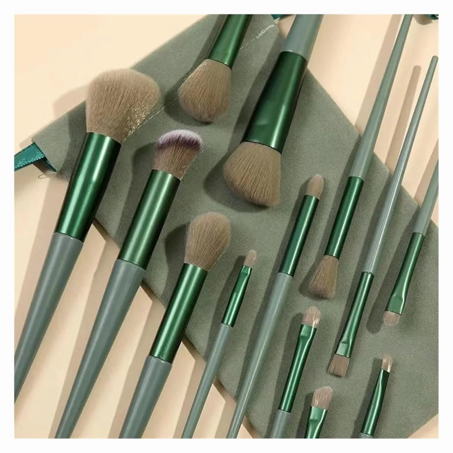 New 13Pc Makeup Brushes Set Makeup Concealer Brush Blush Loose Powder Brush Eye Shadow Highlighter Foundation Brush Beauty Tools(Blue EVA)