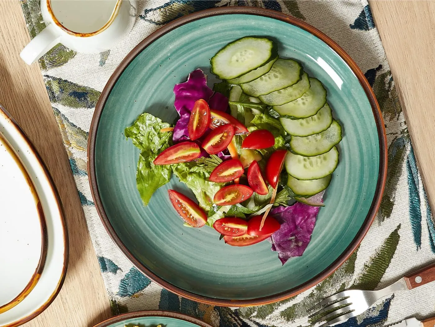 ONEMORE Ceramic Dinner Plates Set of 6, 10.5 Inch Porcelain Salad Dessert Round Plates, Microwave, Oven and Dishwasher Safe, Kitchen Plates, Serving Dishes plates for daily, Party, Restaurant. Teal