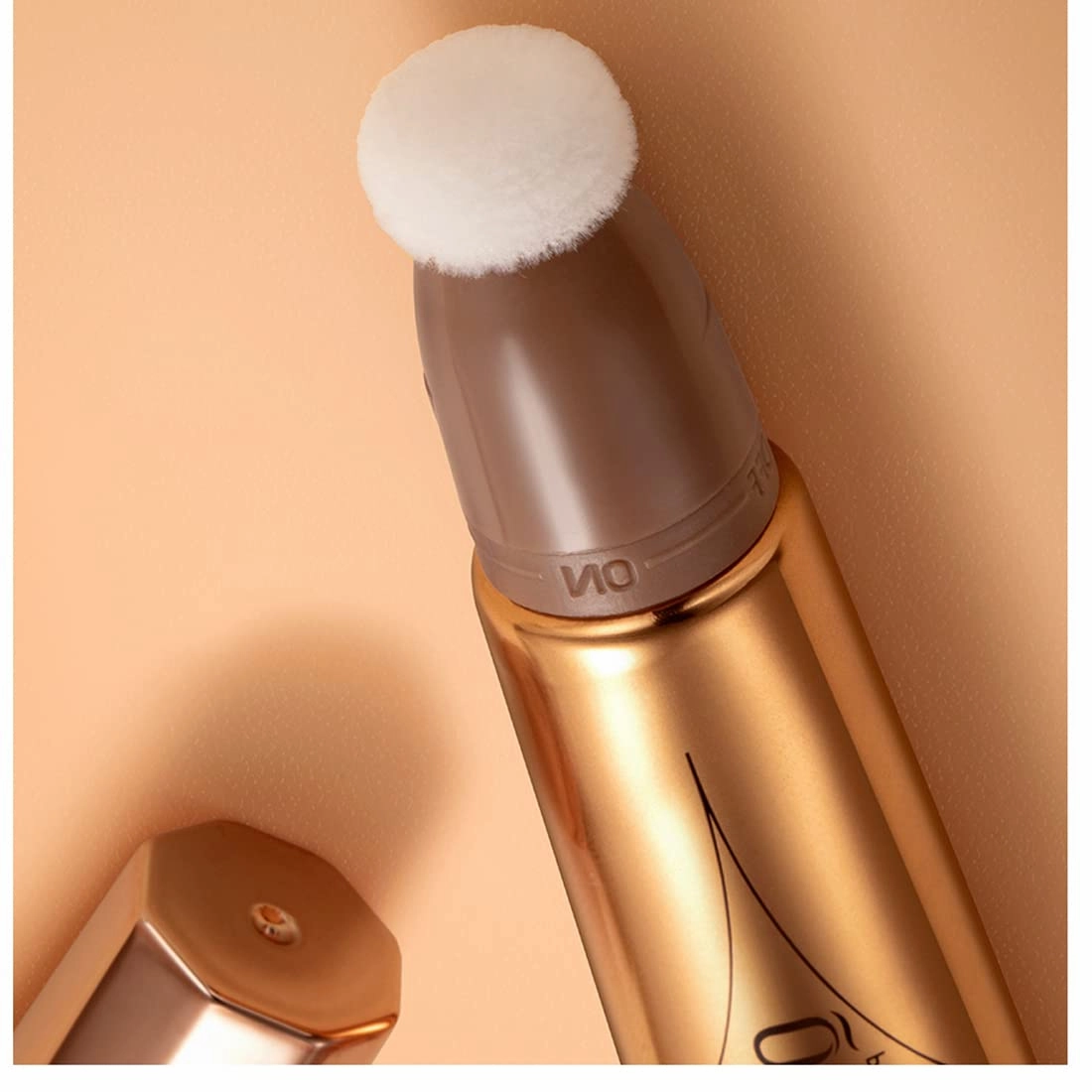 QIBEST multifunctional makeup powder blusher pen highlights naturally brightens facial contour Pearl liquid can be mixed with matte durable waterproof women's professional palette (A)