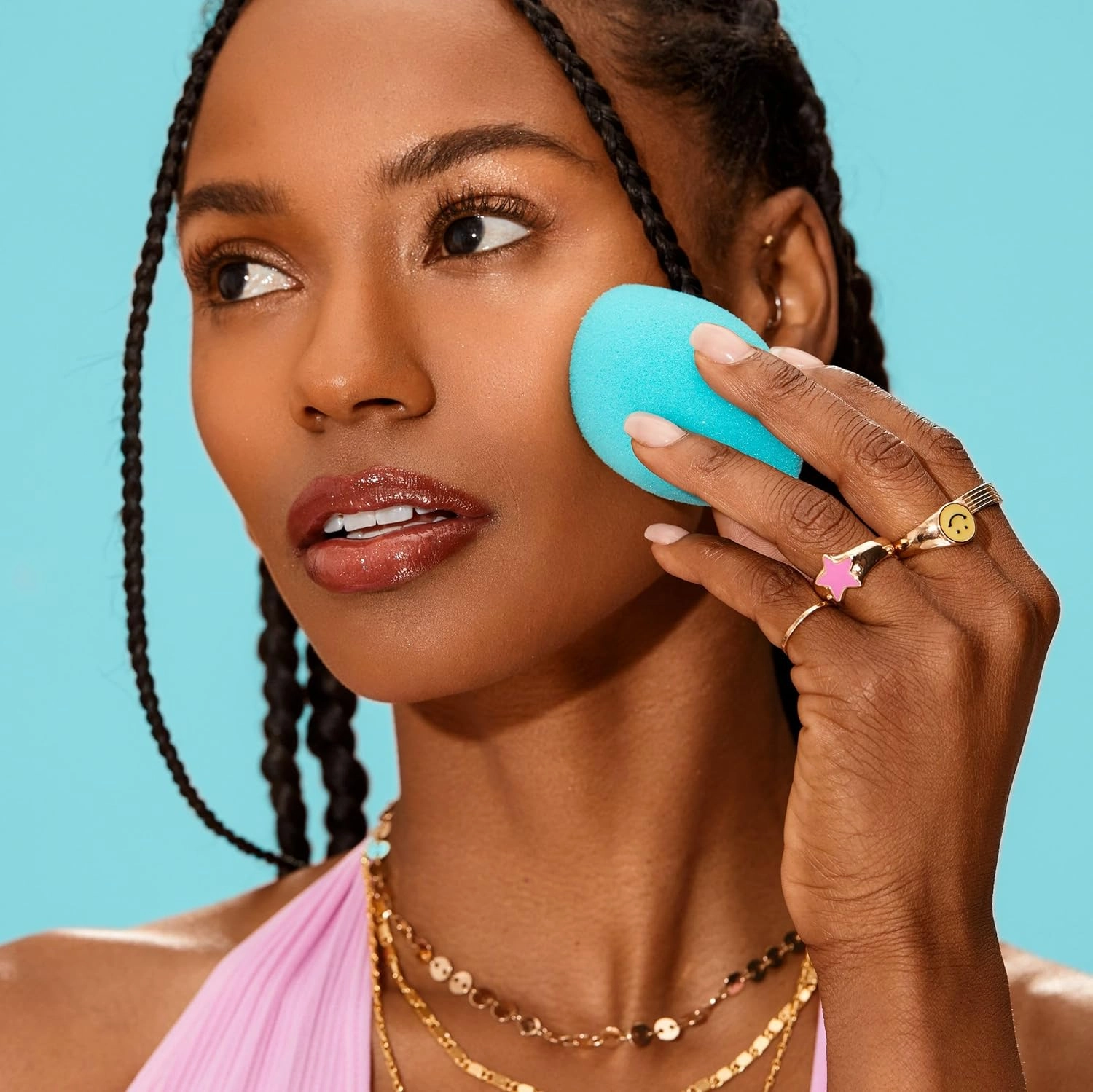 Real Techniques Limited Edition Chic Dreams Sponge Kit, Makeup Blending Sponges For Matte Or Dewy Skin, Foundation Sponges & Travel Case, Buildable Coverage, Latex-Free, 3 Piece Gift Set