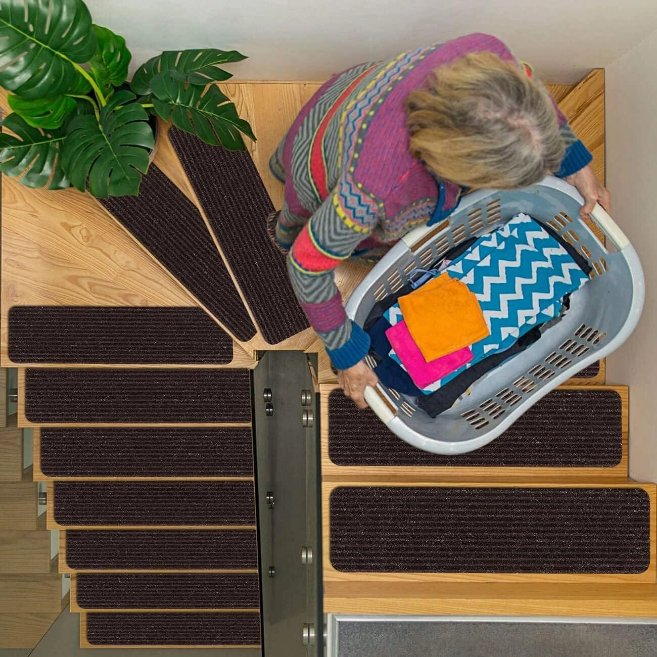 RIOLAND Stair Treads Carpet Non-Slip Indoor Stair Runners for Wooden Steps, Stair Rugs for Kids and Dogs, Set of 15, 8" X 30", Brown