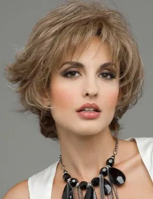 TISHINING Brown Short Pixie Cut Wigs for White Women Brown Mix Blonde Wavy Layered Wig with Bangs Synthetic Natural Looking Daily Party Wig